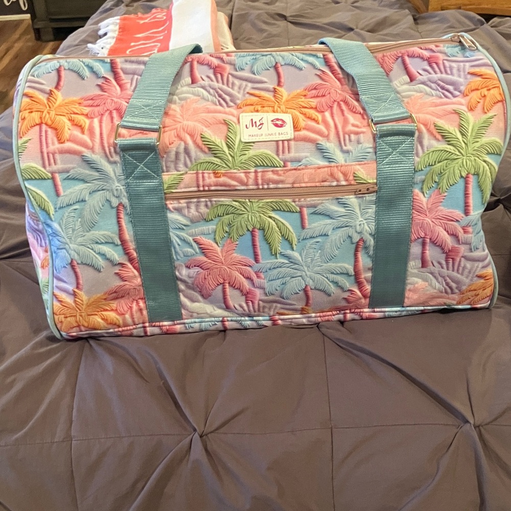 Exclusive Hip Hip Array Collection Tropical Palm Travel Bag - Pink, Blue, Green